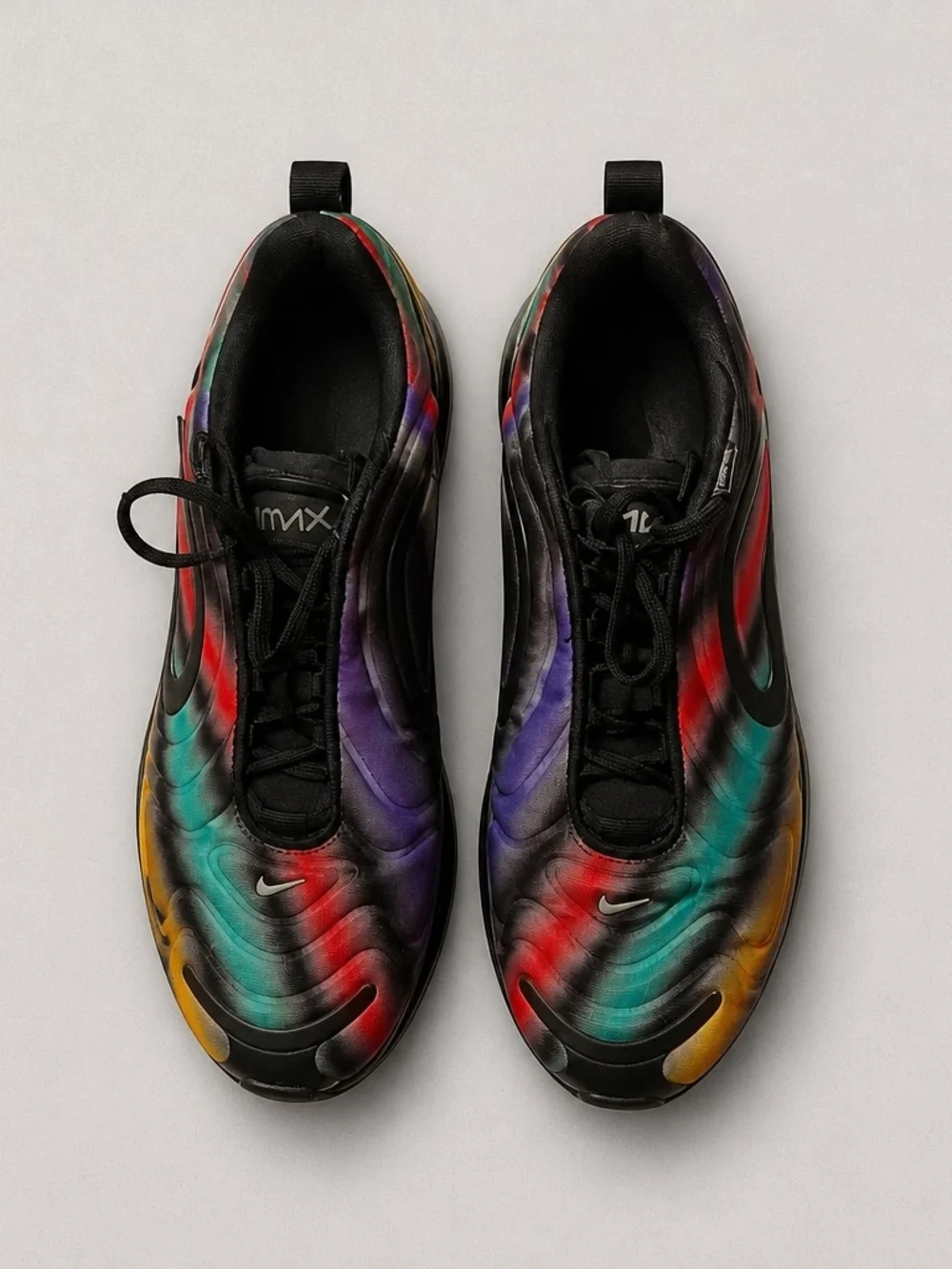 Nike lightweight youths